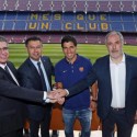 FIFA prohibe fichar al FC Barcelona