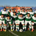 Banfield fue goleado con Cazares en cancha