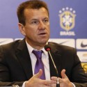 Dunga da la lista de 23 convocados de Brasil para la Copa América