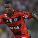 Frickson Erazo entrena con Barcelona, pero quiere seguir en Brasil