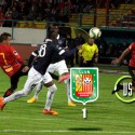 (VIDEOS) Con más de una hora de apagón, Deportivo Cuenca perdió ante Universidad Católica