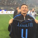 (FOTOS) Inter de Milán retiró el número 4 en honor al eterno capitán, Javier Zanetti