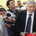 Yunda da ultimátum a Zambrano, quien asegura que seguirá en El Nacional