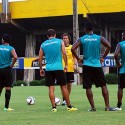 Con la llegada de Almada, Barcelona trabaja a triple jornada
