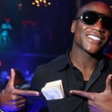 Se retira título a Floyd Mayweather por no pagar a la OMB