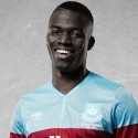 (FOTOS) Énner Valencia participó en un acto de homenaje a los seguidores del West Ham