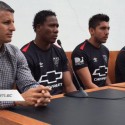 (TUIT) Liga Deportiva Universitaria presentó de forma oficial a Exequiel Benavídez y Daniel Angulo