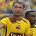 Barcelona deberá cancelar totalidad de deuda a Rolando Zárate