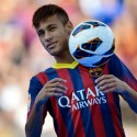 (VIDEO) Neymar prueba su punteria ante un dron en movimiento