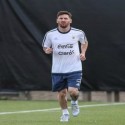 Messi ya entrena con la selección de Argentina