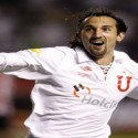 Se aleja de LDUQ. Un grande de Brasil va por Hernán Barcos