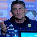 Edgardo Bauza: ‘En Barcelona no cuidan mucho a Lionel Messi’