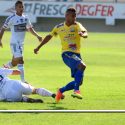 (VIDEO) Delfín venció a Emelec y salvó la categoría