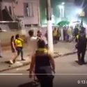 (VIDEO) ¡LAMENTABLE! Policía brasileño agrede a hincha de Barcelona