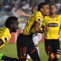 (FOTO) Barcelona SC pone 10 diseños para elegir su uniforme 2018