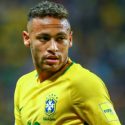El delantero Neymar de la selección brasileña no se recupera de su lesión