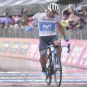 (VIDEO) Richard Carapaz gana la octava etapa del Giro de Italia
