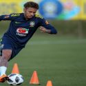 La estrella brasileña, Neymar va «cada día mejor»