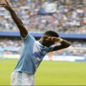 El jugador de Emelec, Nelson Soliz tendrá que pasar nuevamente por el quirófano