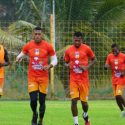 (TUIT) El Delfín entrena duro en Manta