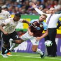 Antonio Valencia fue titular en la victoria de los «Diablos Rojos'»