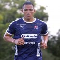(FOTO) Deportivo Cuenca presenta nuevo refuerzo nacional