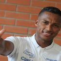 (VIDEO) Luis Antonio Valencia abrió su canal de Youtube