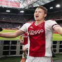 (TUIT) Ya habría acuerdo entre Matthijs de Ligt el capitán del Ajax y el FC Barcelona