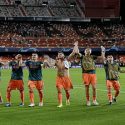 (VIDEO) Ajax golea en su visita al Valencia