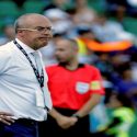 Célico: “Que el próximo entrenador no piense que este es el nivel de Ecuador”