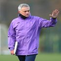 «Messi nos hace mejor a todos los entrenadores» asegura José Mourinho