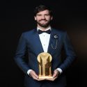 Alisson Becker ganó el Premio Yashin a mejor arquero del año