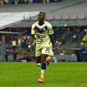Renato Ibarra fue operado con éxito en México.
