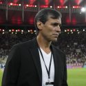 “NO ES FÁCIL PARA UN ENTRENADOR DEL FÚTBOL ECUATORIANO SER CONTRATADO POR BARCELONA” FABIÁN BUSTOS