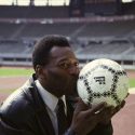Cabo Verde y Colombia, los primeros paises en poner el nombre de Pelé a uno de sus estadios