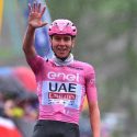 ¡Una más para Pogi! Tadej gana la etapa 16 del Giro de Italia